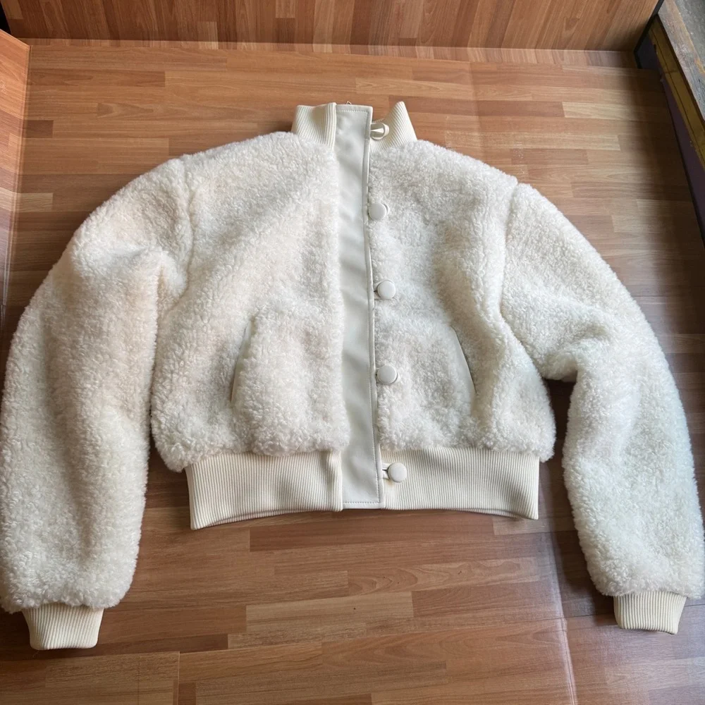 Blue Tilley x BARlll winter white thick fleece short winter coat size Xs